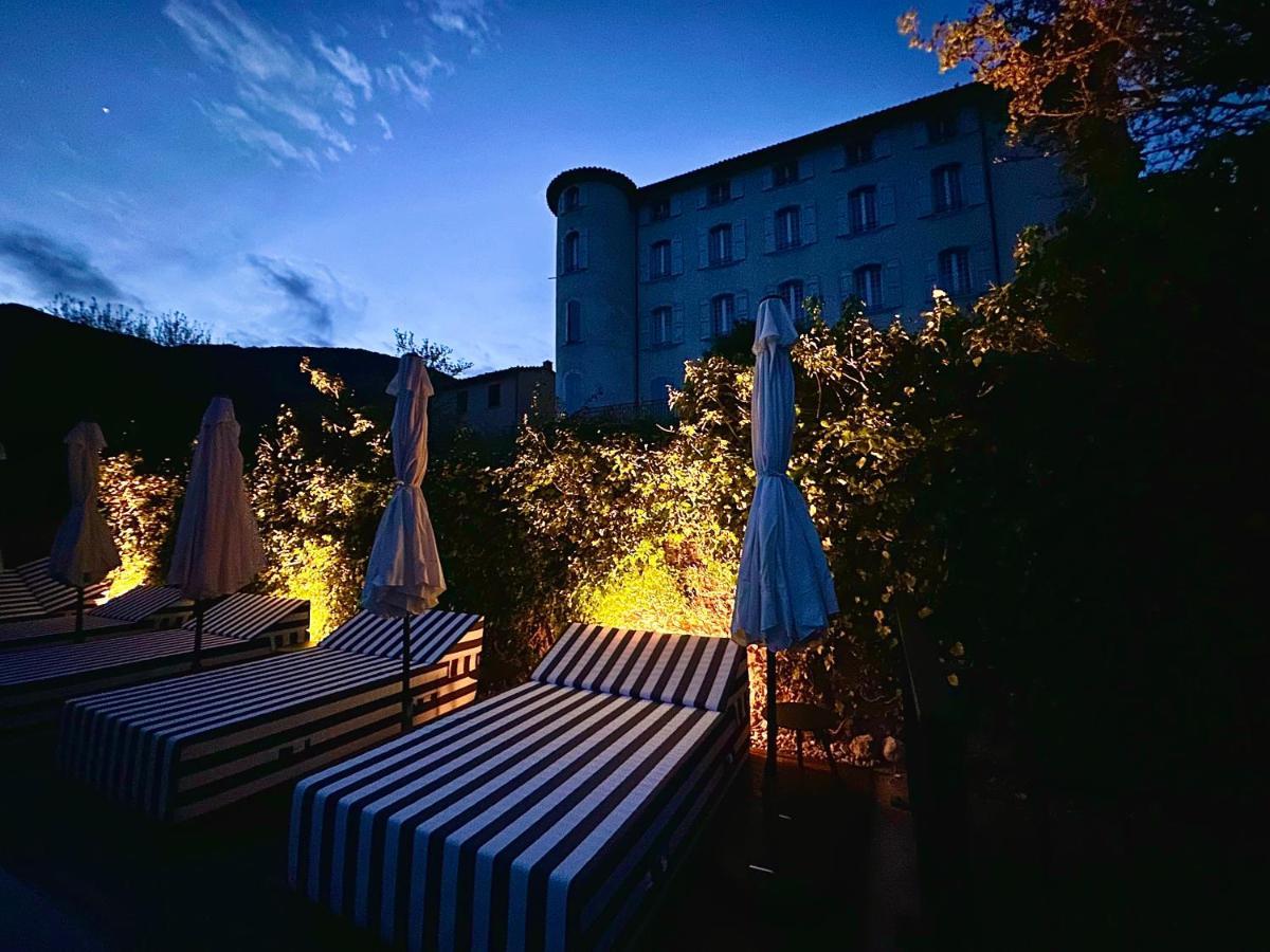 Hotel Le Provence - Restaurant Le Styx La Palud-sur-Verdon Buitenkant foto
